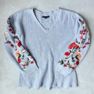 American Eagle Outfitters Blue Embroidered Bell Sleeve Oversized Sweater, Size S